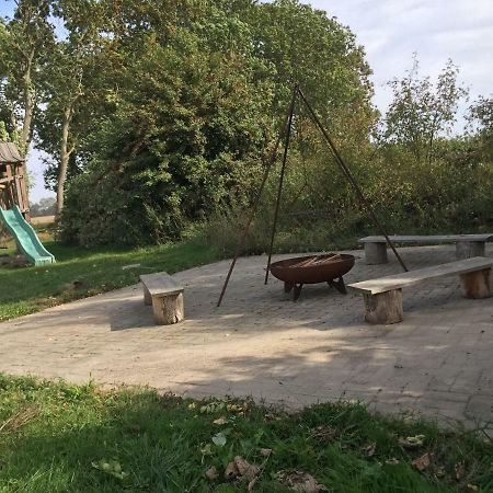 Haus Dreischlaefer Apartment Дрешвиц Екстериор снимка