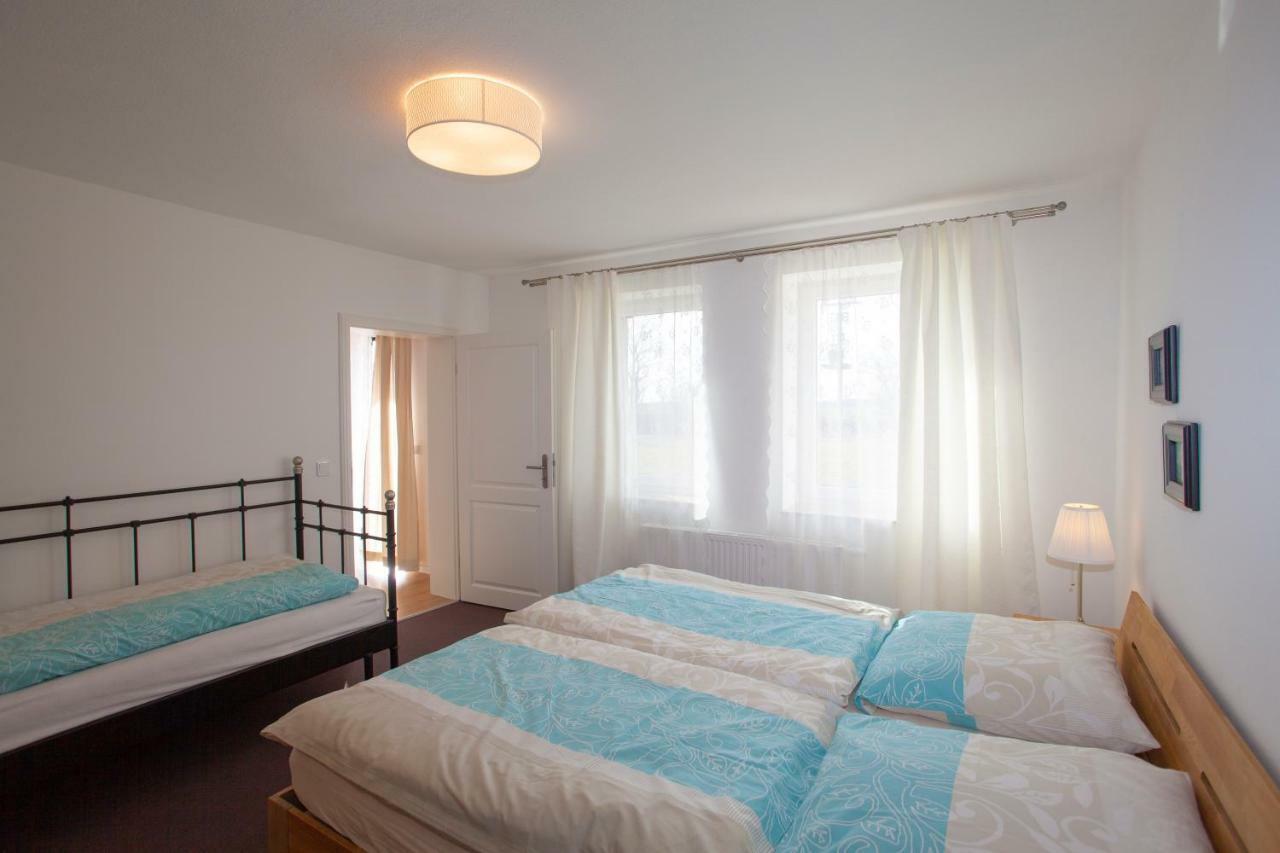 Haus Dreischlaefer Apartment Дрешвиц Екстериор снимка